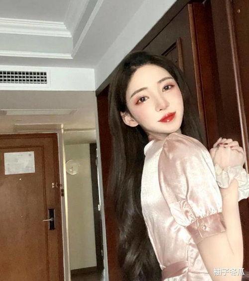 网红王美娜变性