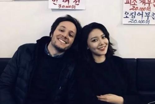 韩国明星异性友谊,跨越界限的真挚情谊