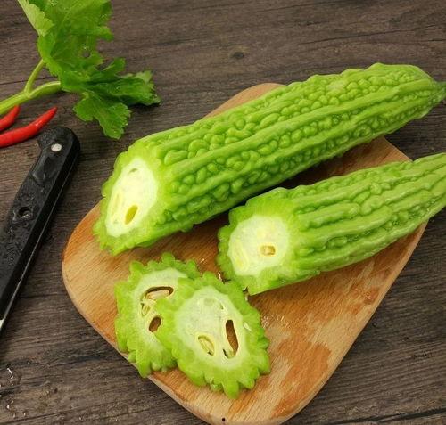 大城吃瓜什么意思,揭秘都市生活里的八卦风云