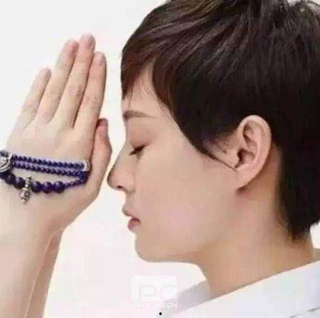 有哪个明星信佛,探寻信仰佛教的璀璨星辰